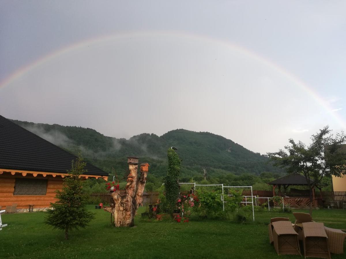 Hasienda Risnov Bagian luar foto